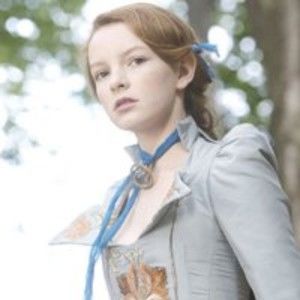 Meet your Posher, Cynthia